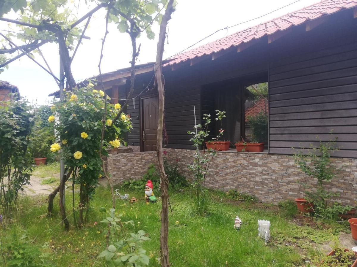 Quiet Nook House Vila Kalofer Exterior foto