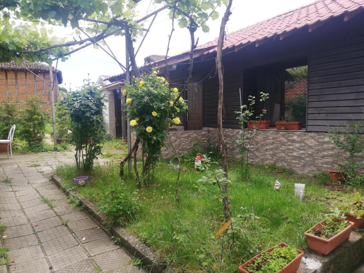 Quiet Nook House Vila Kalofer Exterior foto
