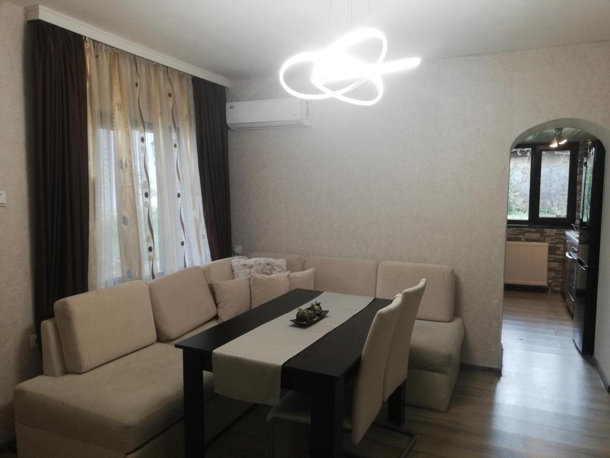 Quiet Nook House Vila Kalofer Exterior foto